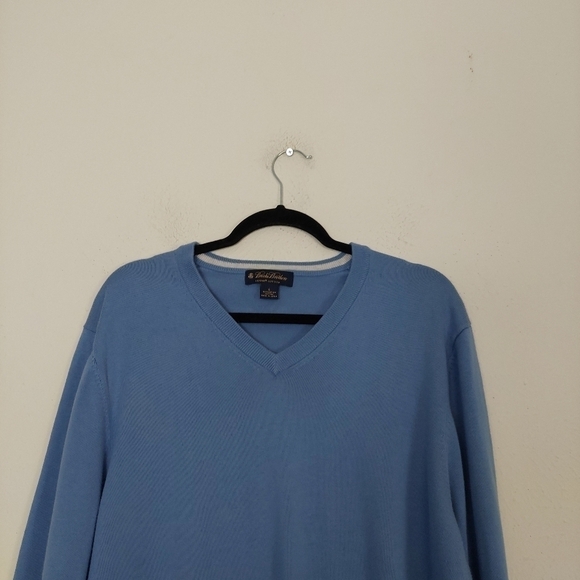 Brooks Brothers Men's Blue Supima Cotton Knit V-Neck Pullover Sweater Size Large - Picture 3 of 8